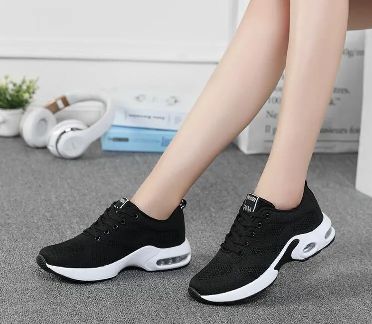 Women's Summer Breathable Air Mesh Soft Flat Comfort Shoes